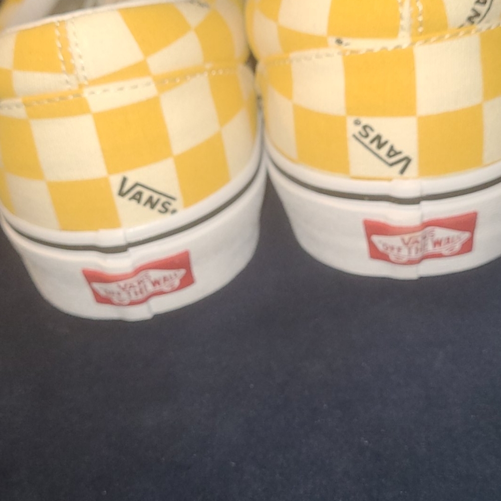 New Vans "Era" logo checks Size  11.5 men equals 13 women - Picture 5 of 7
